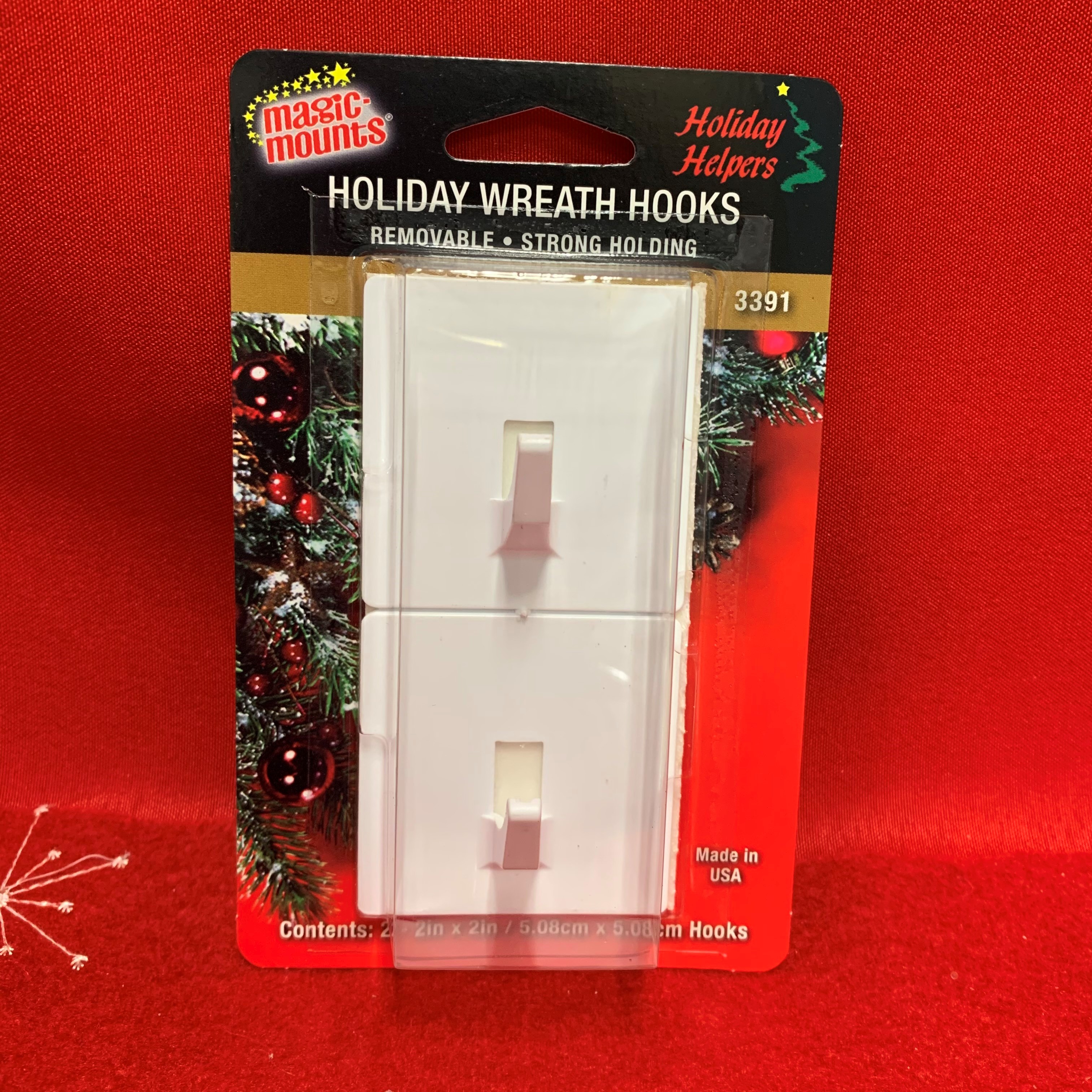 HOLIDAY WREATH HOOKS